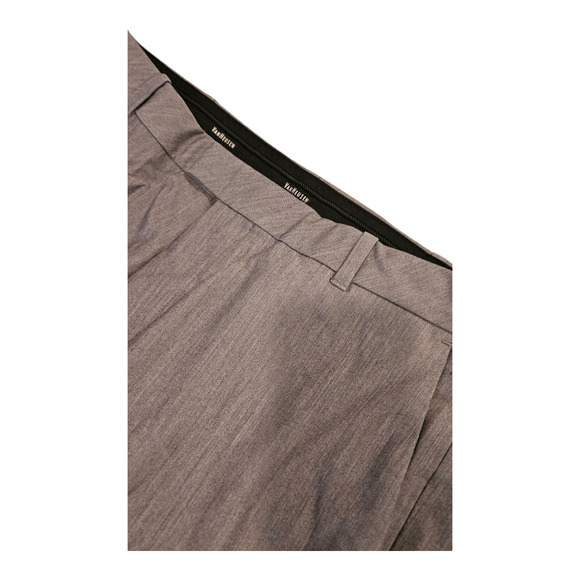 Van Heusen Men's Size 34X32 Gray Pants - Picture 2 of 10